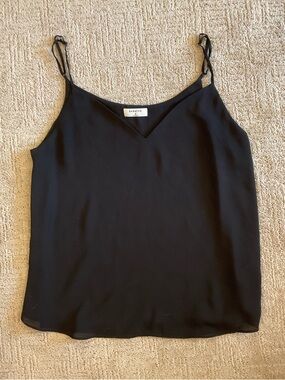 💕🖤 Aritzia Wilfred Babaton V-Neck Camisole M EUC Minimalist Capsule